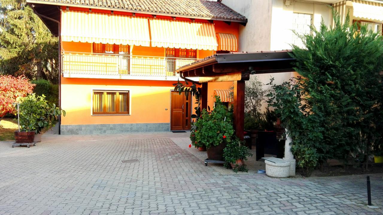 Casa Sammo Villa Piobesi d'Alba Exterior photo